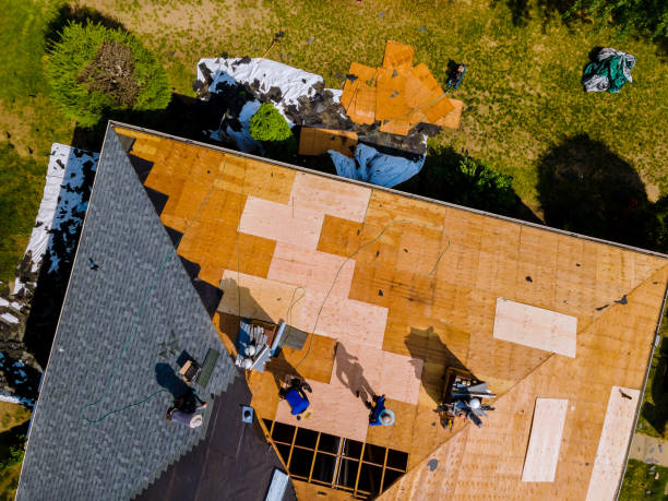 Best Roof Gutter Cleaning  in The Hideout, PA